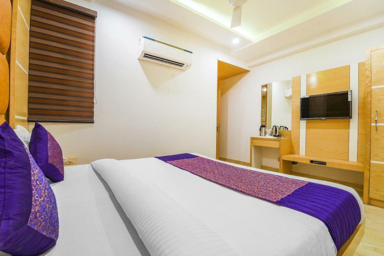Hotel Maa Sharda Indore Exterior photo